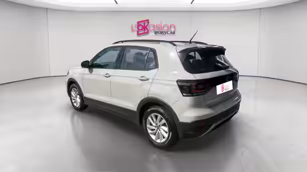 VOLKSWAGEN T-CROSS 3 / 23