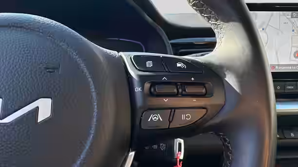 KIA STONIC 19 / 27