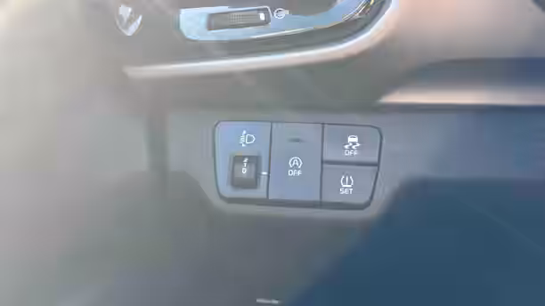 KIA STONIC 20 / 27