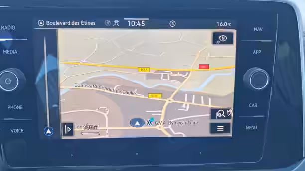 VOLKSWAGEN T-ROC 21 / 27
