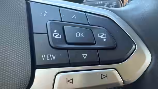 VOLKSWAGEN POLO 24 / 46