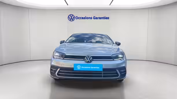 VOLKSWAGEN POLO 8 / 46