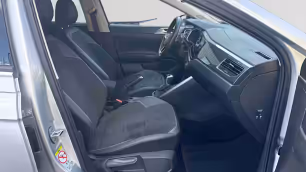 VOLKSWAGEN POLO 35 / 46