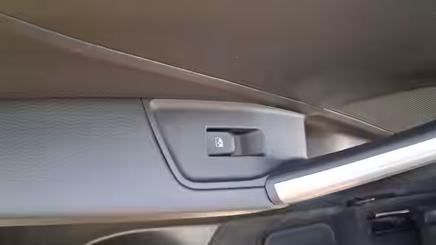 AUDI Q2 24 / 42