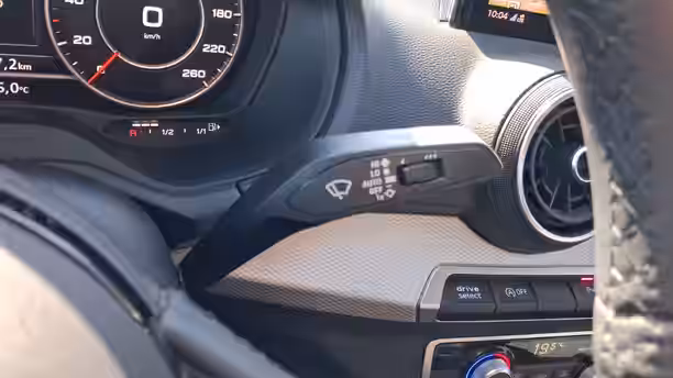 AUDI Q2 31 / 42