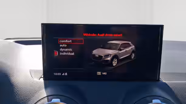 AUDI Q2 19 / 42
