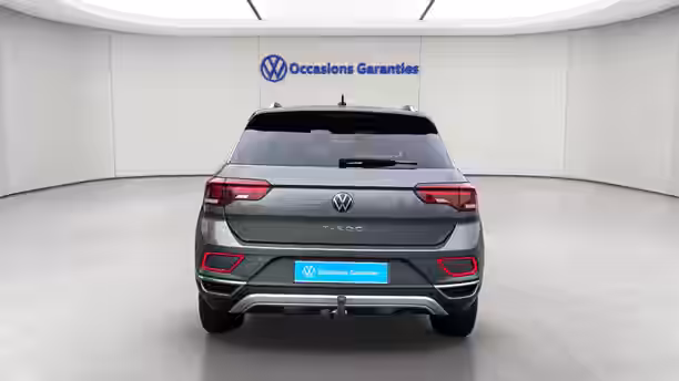 VOLKSWAGEN T-ROC 4 / 32