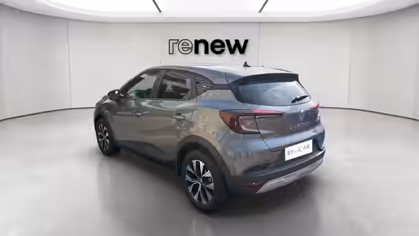 RENAULT CAPTUR 3 / 24