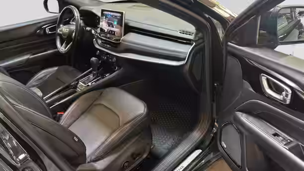 JEEP COMPASS 33 / 39