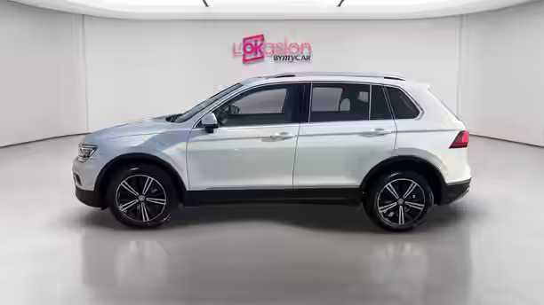 VOLKSWAGEN TIGUAN 2 / 43