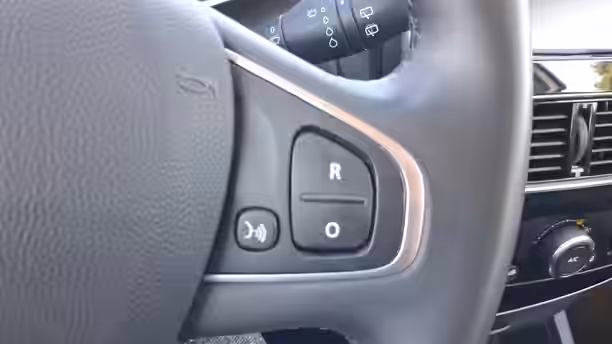 RENAULT CLIO IV BUSINESS 49 / 70