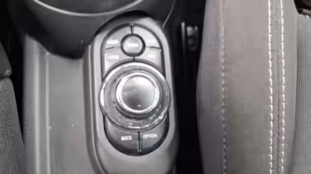 MINI HATCH 5 PORTES F55 LCI II 20 / 22
