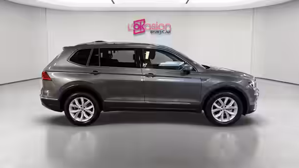 VOLKSWAGEN TIGUAN ALLSPACE 6 / 36