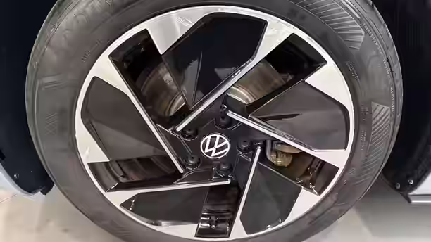 VOLKSWAGEN ID.3 26 / 26
