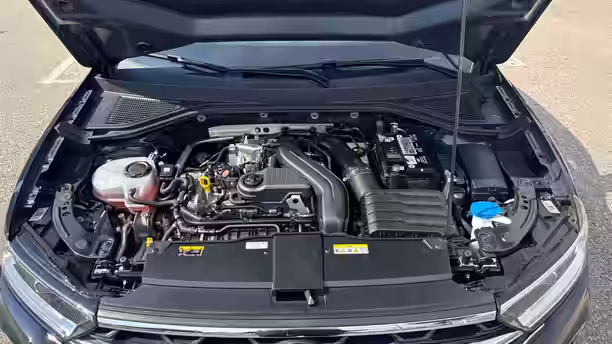 VOLKSWAGEN T-ROC 16 / 27