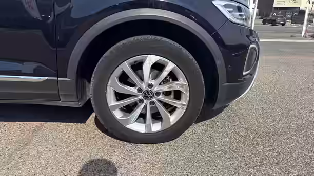 VOLKSWAGEN T-ROC 14 / 27