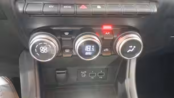 RENAULT CAPTUR 18 / 19