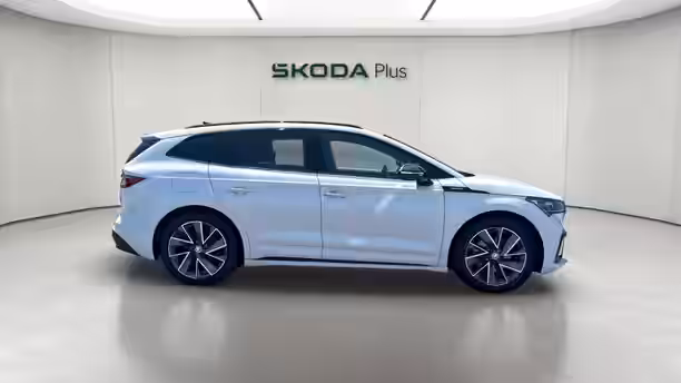 SKODA ENYAQ 6 / 25