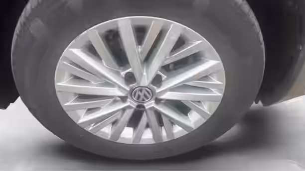 VOLKSWAGEN T-ROC 17 / 47