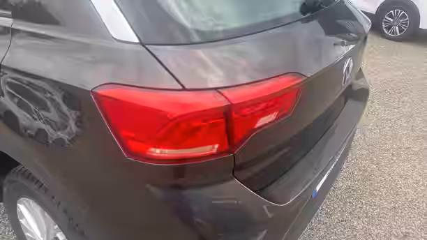 VOLKSWAGEN T-ROC 36 / 47