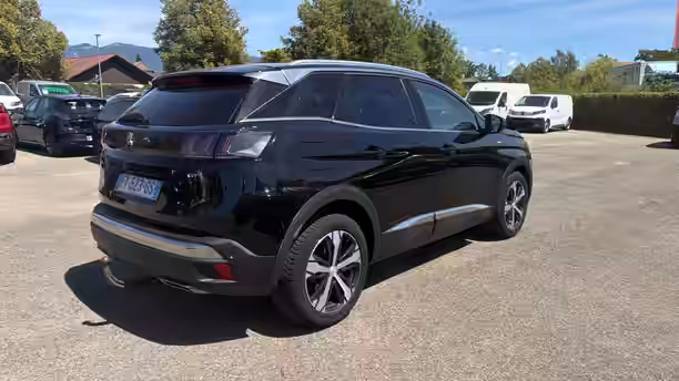 PEUGEOT 3008 5 / 36