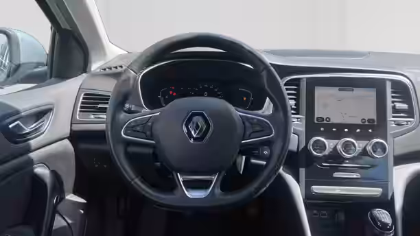 RENAULT MEGANE IV BERLINE 10 / 22