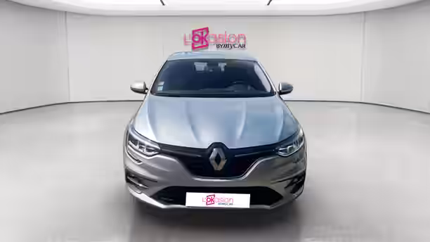 RENAULT MEGANE IV BERLINE 8 / 22