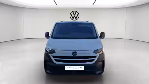 VOLKSWAGEN UTILITAIRES TRANSPORTER VAN 8 / 14