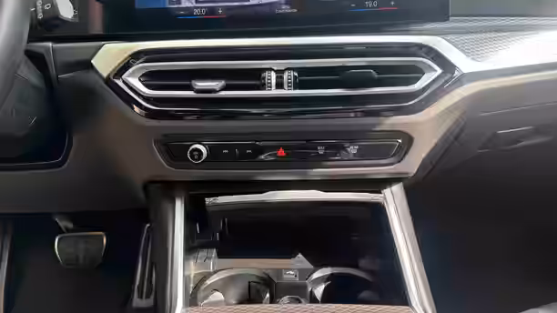 BMW SERIE 3 TOURING G21 LCI 13 / 28