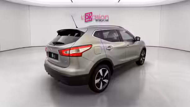 NISSAN QASHQAI 5 / 25