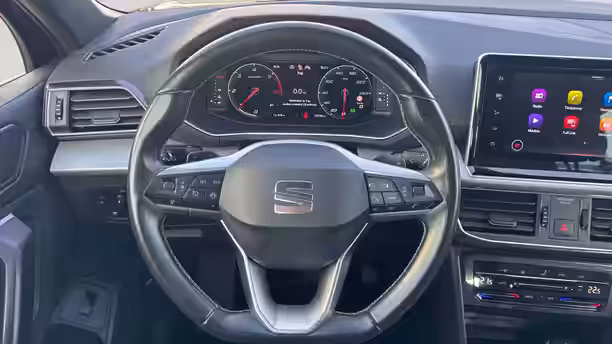 SEAT TARRACO 24 / 28