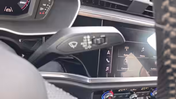 AUDI Q3 36 / 66