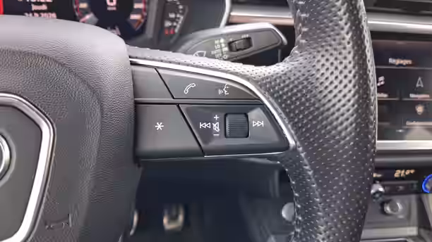 AUDI Q3 33 / 66