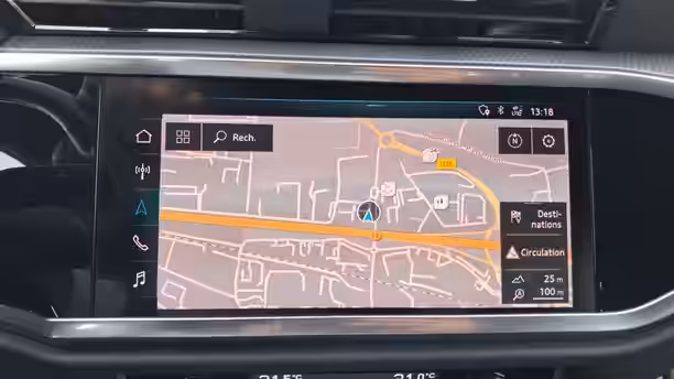 AUDI Q3 18 / 66