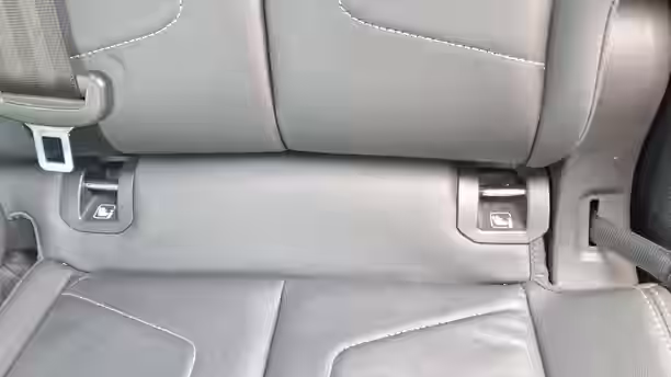 AUDI Q3 28 / 66