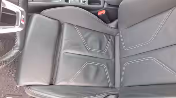 AUDI Q3 50 / 66