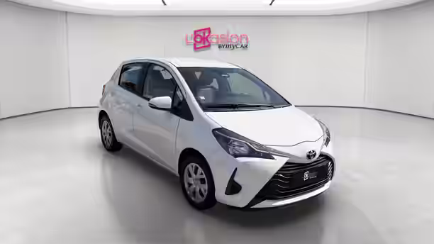 TOYOTA YARIS MY19 7 / 32