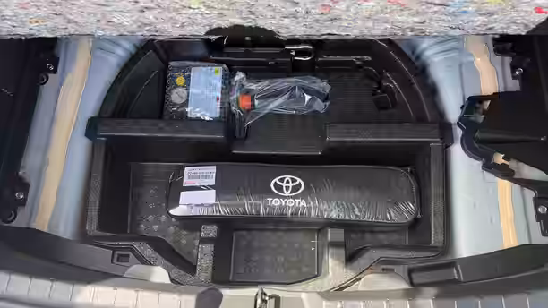 TOYOTA YARIS MY19 15 / 32