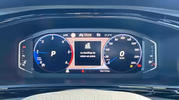 VOLKSWAGEN T-ROC 18 / 23