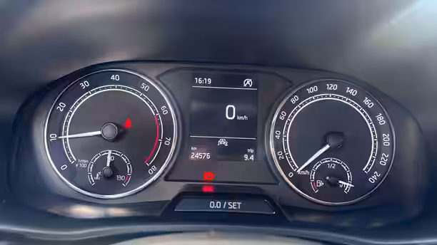 SKODA FABIA 10 / 32