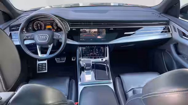 AUDI Q8 9 / 49