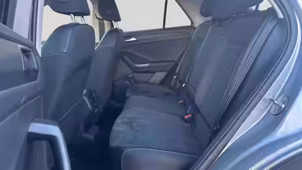 VOLKSWAGEN T-ROC 12 / 26