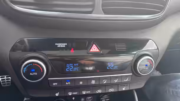 HYUNDAI TUCSON 19 / 23