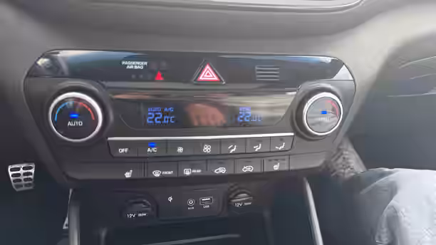 HYUNDAI TUCSON 20 / 23