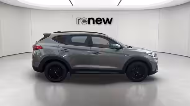 HYUNDAI TUCSON 6 / 23