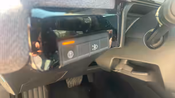 RENAULT RENAULT 4 E-TECH ELECTRIQUE 18 / 22