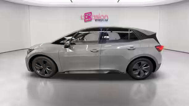 CUPRA BORN 2 / 25