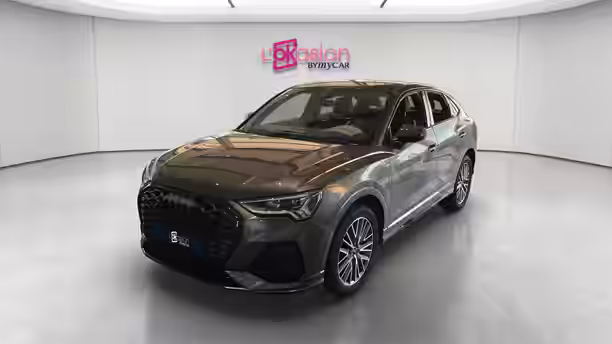 AUDI Q3 SPORTBACK 1 / 32