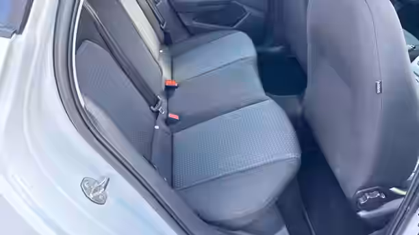 SEAT ARONA 20 / 24