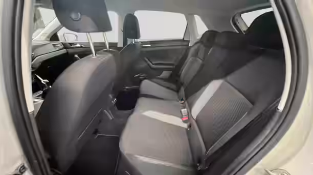 VOLKSWAGEN POLO 12 / 22
